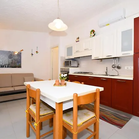 Residence Rena Majore 別荘 レーナ・マイオレ