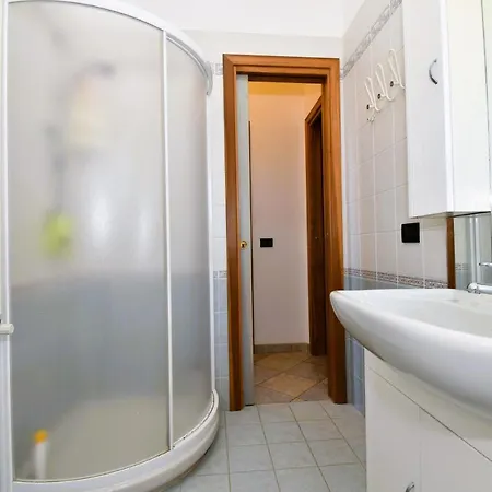 Residence Rena Majore 別荘