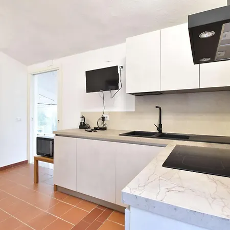 Residence Rena Majore * رينا ماجور