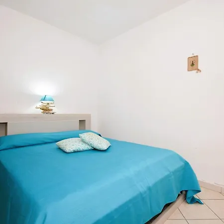 Residence Rena Majore 雷纳马约勒