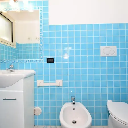 度假居 Residence Rena Majore *