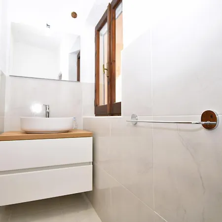 Residence Rena Majore