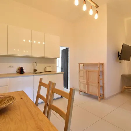 Residence Rena Majore 度假居 雷纳马约勒