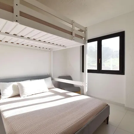 度假居 Residence Rena Majore 雷纳马约勒